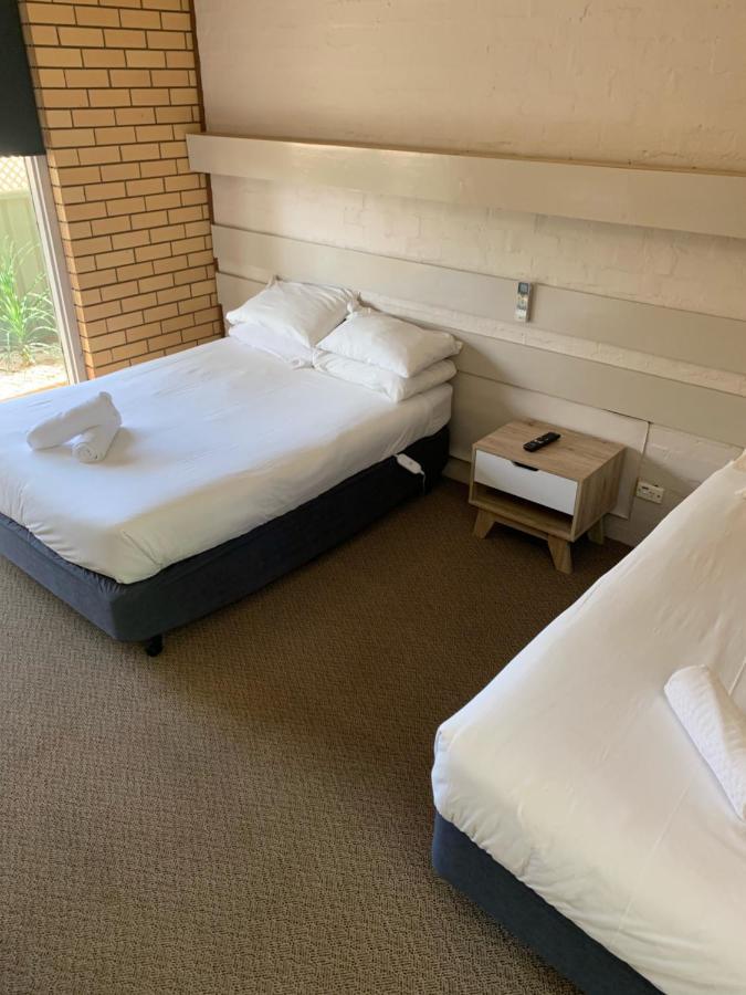 Hopetoun Community Hotel Motel ภายนอก รูปภาพ