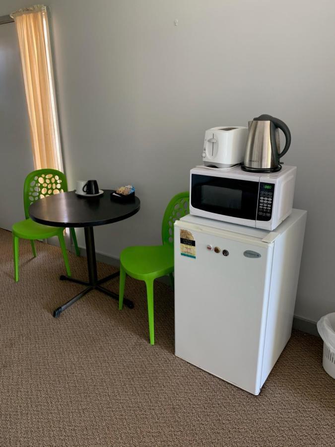 Hopetoun Community Hotel Motel ภายนอก รูปภาพ